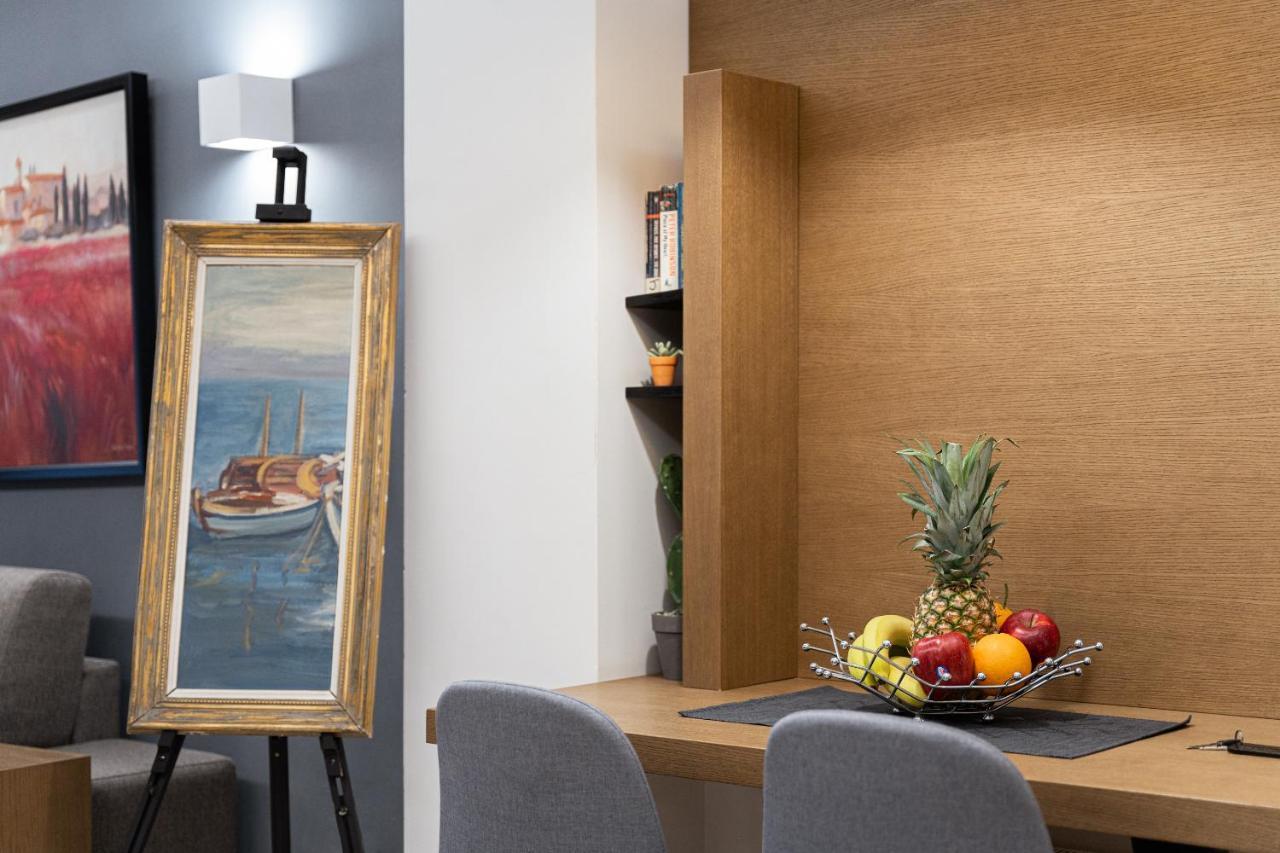 Acropolis Elegant Apartment Афіни Екстер'єр фото